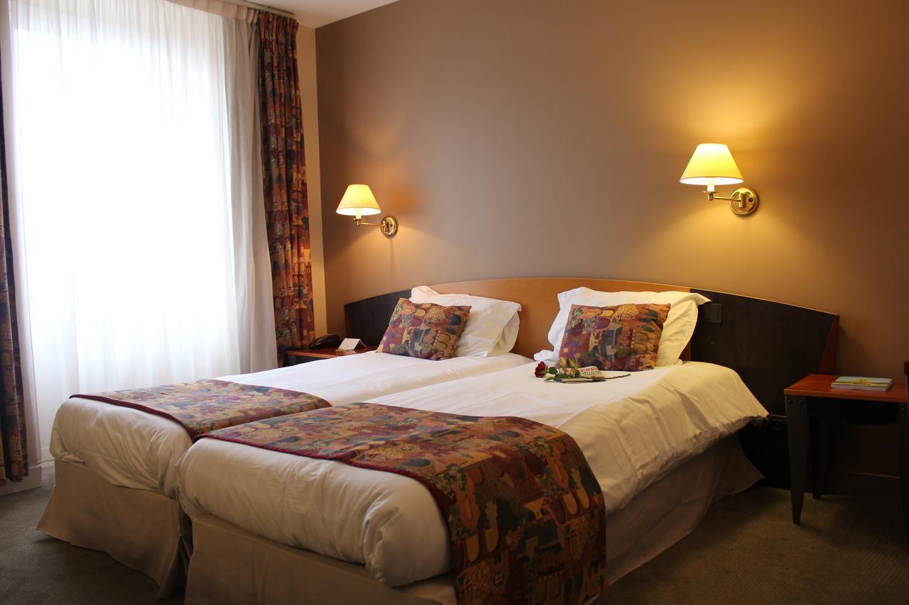 Logis Le Relais De Fusies 호텔 라코네 외부 사진